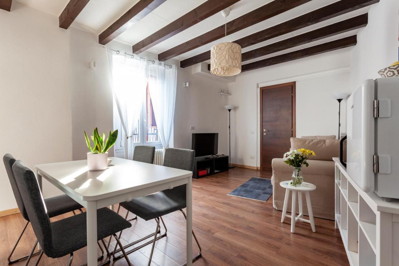 A Central Quiet Place In Verbania Exterior foto